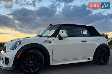 Хэтчбек MINI Cooper 2015 в Трускавце