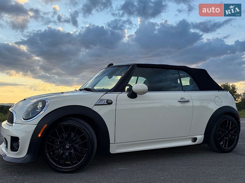 Хэтчбек MINI Cooper 2015 в Трускавце