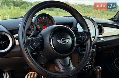 Хэтчбек MINI Cooper 2015 в Трускавце