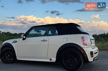Хэтчбек MINI Cooper 2015 в Трускавце