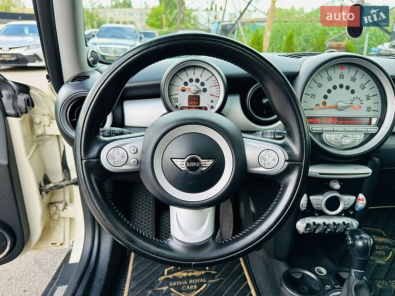 Хэтчбек MINI Cooper 2009 в Харькове