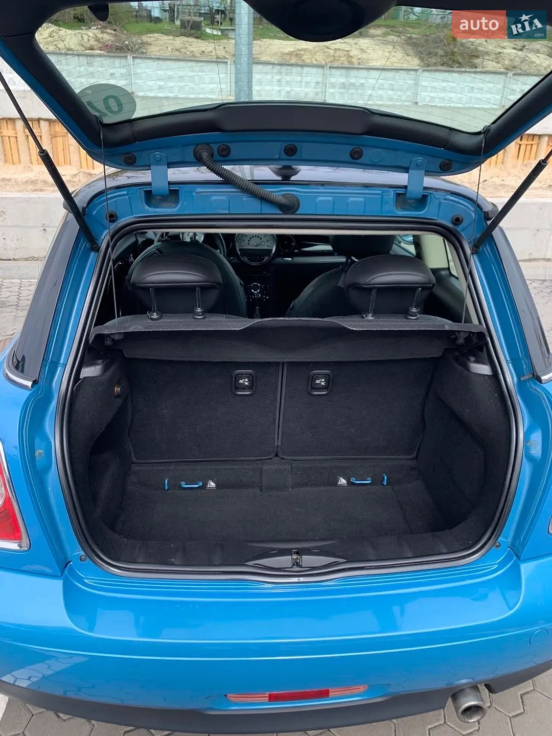 2013 MINI Cooper - мініатюра 16