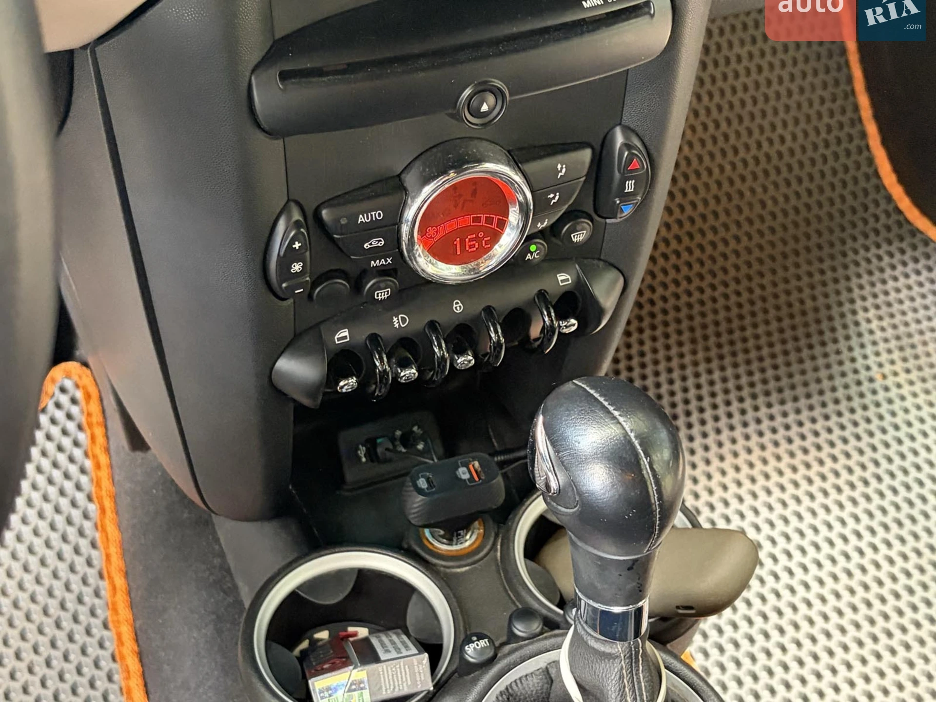 2013 MINI Cooper - мініатюра 21