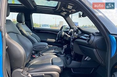 Хэтчбек MINI Cooper 2015 в Львове