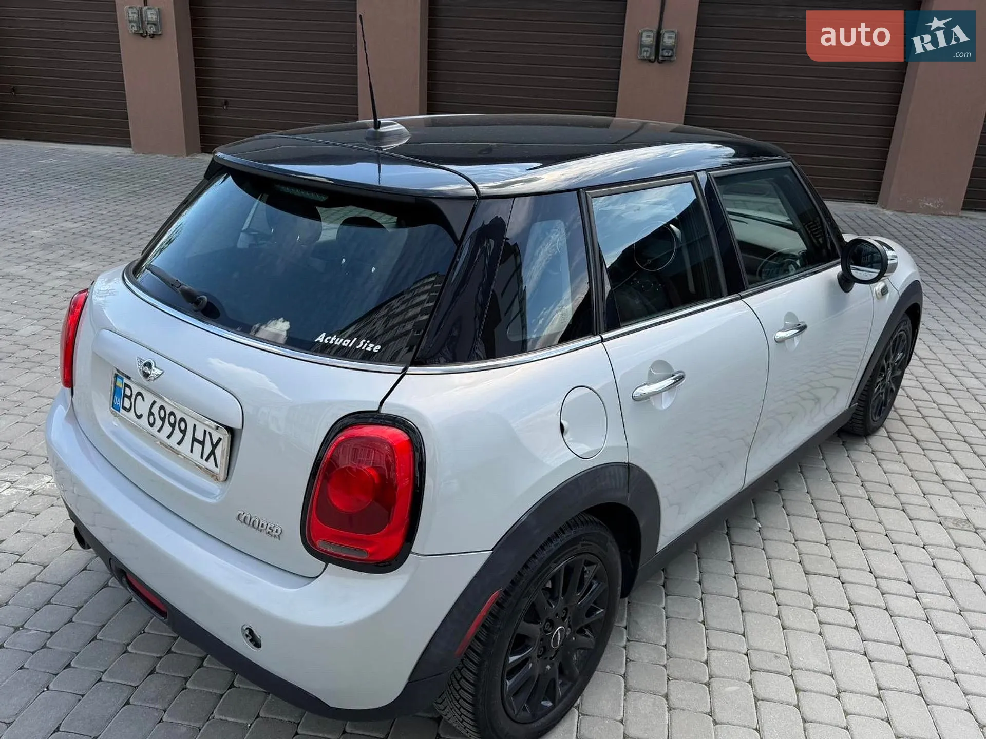 2015 MINI Cooper - мініатюра 2
