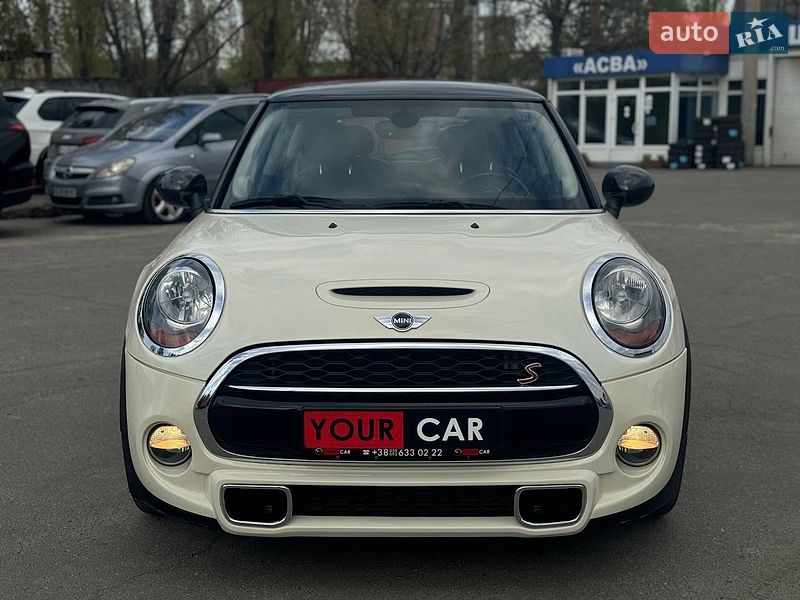 Хэтчбек MINI Cooper 2015 в Киеве