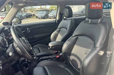 Хэтчбек MINI Cooper 2015 в Киеве