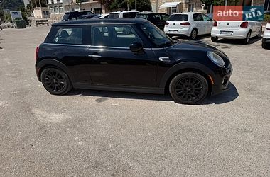 Хэтчбек MINI Cooper 2019 в Киеве фото 8 Хэтчбек MINI Cooper 2019 в Киеве