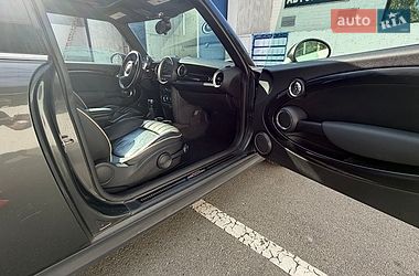 Хэтчбек MINI Cooper 2010 в Киеве