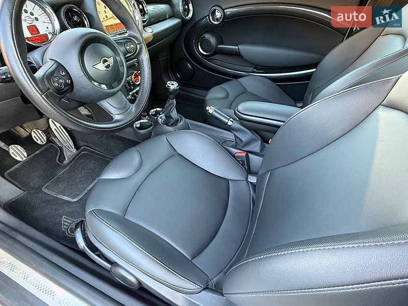Хэтчбек MINI Cooper 2013 в Харькове