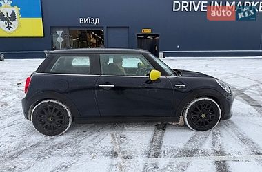 Хэтчбек MINI Cooper 2023 в Киеве фото 3 Хэтчбек MINI Cooper 2023 в Киеве