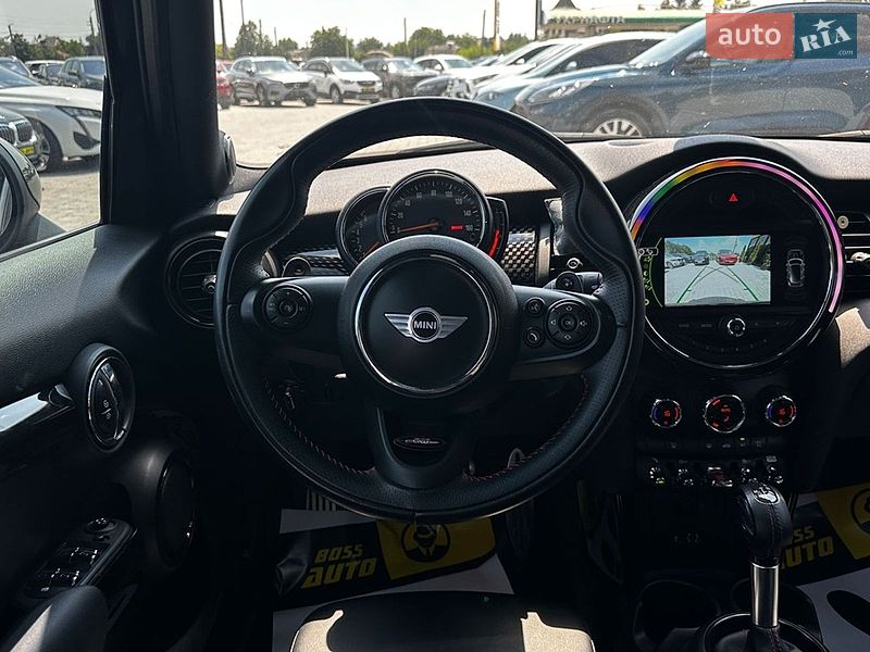 Хэтчбек MINI Cooper 2017 в Ивано-Франковске фото 15 Хэтчбек MINI Cooper 2017 в Ивано-Франковске