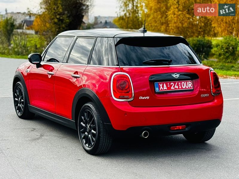 Хэтчбек MINI Cooper 2020 в Здолбунове