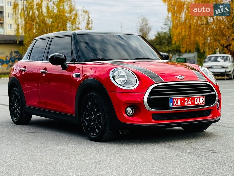 Хэтчбек MINI Cooper 2020 в Здолбунове