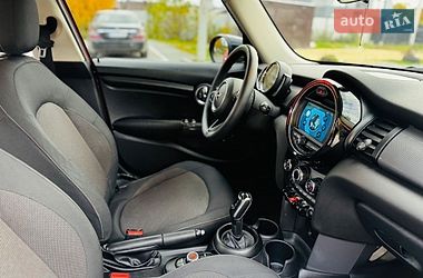 Хэтчбек MINI Cooper 2020 в Здолбунове