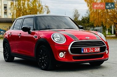 Хэтчбек MINI Cooper 2020 в Здолбунове