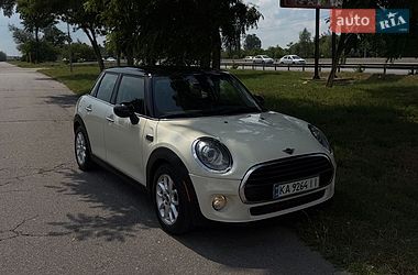 Хетчбек MINI Cooper 2017 в Києві