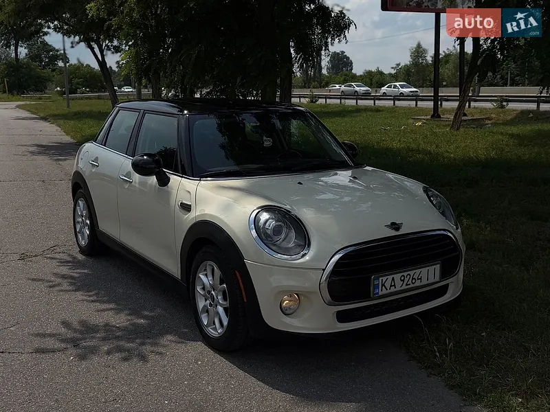 MINI Cooper 2017