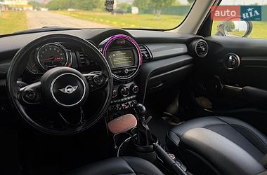 Хетчбек MINI Cooper 2017 в Києві фото 28 Хетчбек MINI Cooper 2017 в Києві