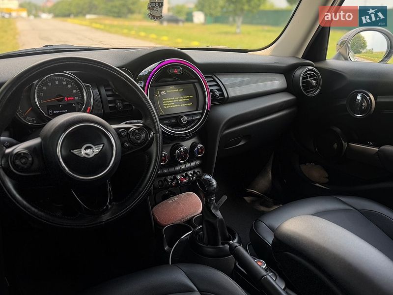 Хетчбек MINI Cooper 2017 в Києві фото 28 Хетчбек MINI Cooper 2017 в Києві
