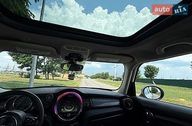 Хетчбек MINI Cooper 2017 в Києві фото 24 Хетчбек MINI Cooper 2017 в Києві