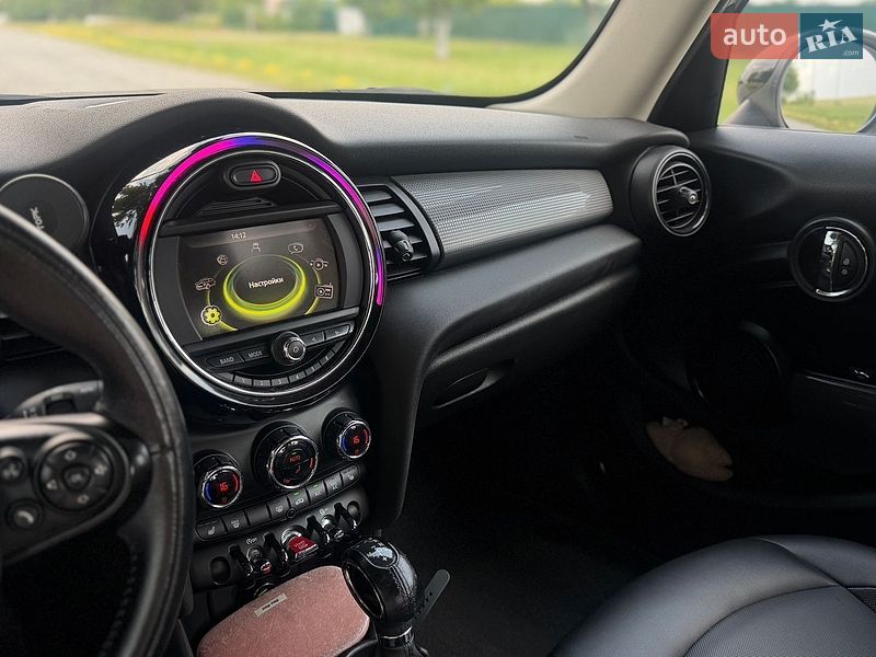 Хетчбек MINI Cooper 2017 в Києві фото 21 Хетчбек MINI Cooper 2017 в Києві