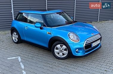 Хэтчбек MINI Cooper 2015 в Киеве