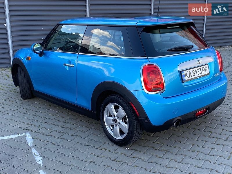 Хэтчбек MINI Cooper 2015 в Киеве