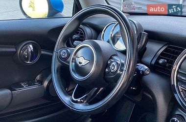 Хэтчбек MINI Cooper 2015 в Киеве