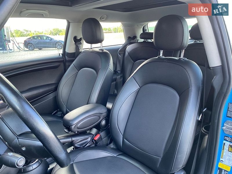 Хэтчбек MINI Cooper 2015 в Киеве