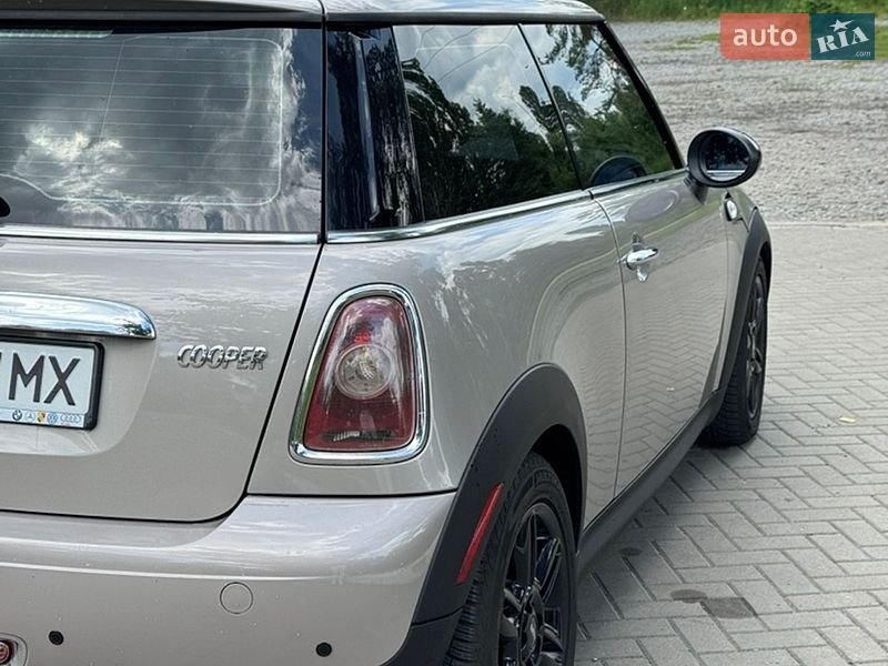 Хэтчбек MINI Cooper 2013 в Киеве
