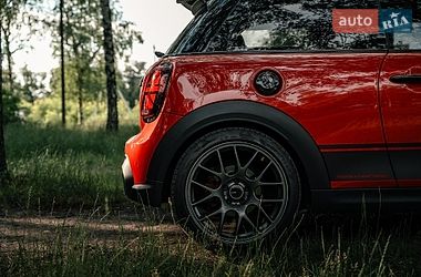 Хетчбек MINI Cooper 2015 в Вінниці