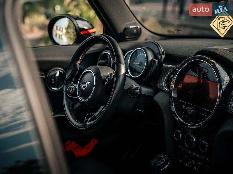 Хетчбек MINI Cooper 2015 в Вінниці