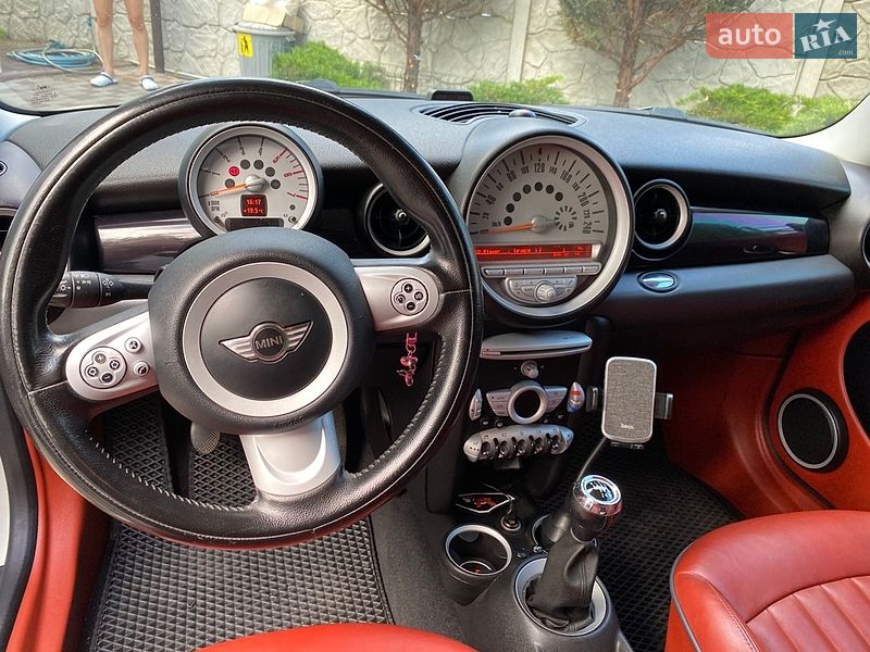 Хэтчбек MINI Cooper 2007 в Днепре