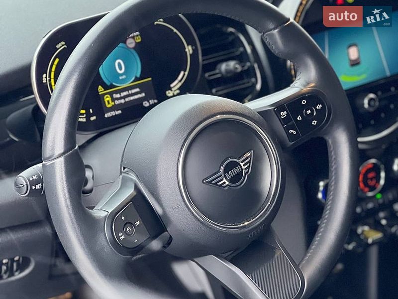 Хэтчбек MINI Cooper 2022 в Виннице