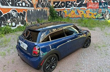 Хэтчбек MINI Cooper 2014 в Киеве