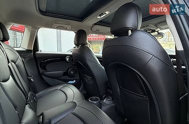 Хэтчбек MINI Cooper 2017 в Черновцах
