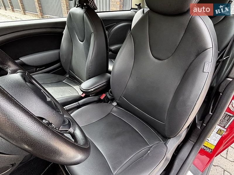Хетчбек MINI Cooper 2011 в Білогородці