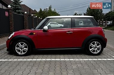 Хетчбек MINI Cooper 2011 в Білогородці