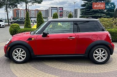 Хэтчбек MINI Cooper 2012 в Львове