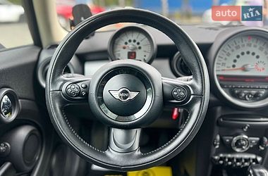 Хэтчбек MINI Cooper 2012 в Львове