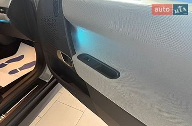 Хэтчбек MINI Cooper 2024 в Львове