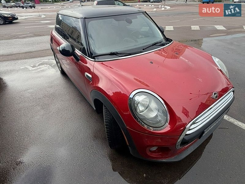 Хетчбек MINI Cooper 2015 в Житомирі