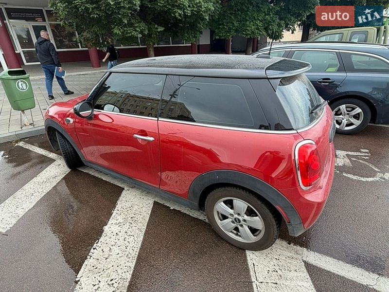 Хетчбек MINI Cooper 2015 в Житомирі