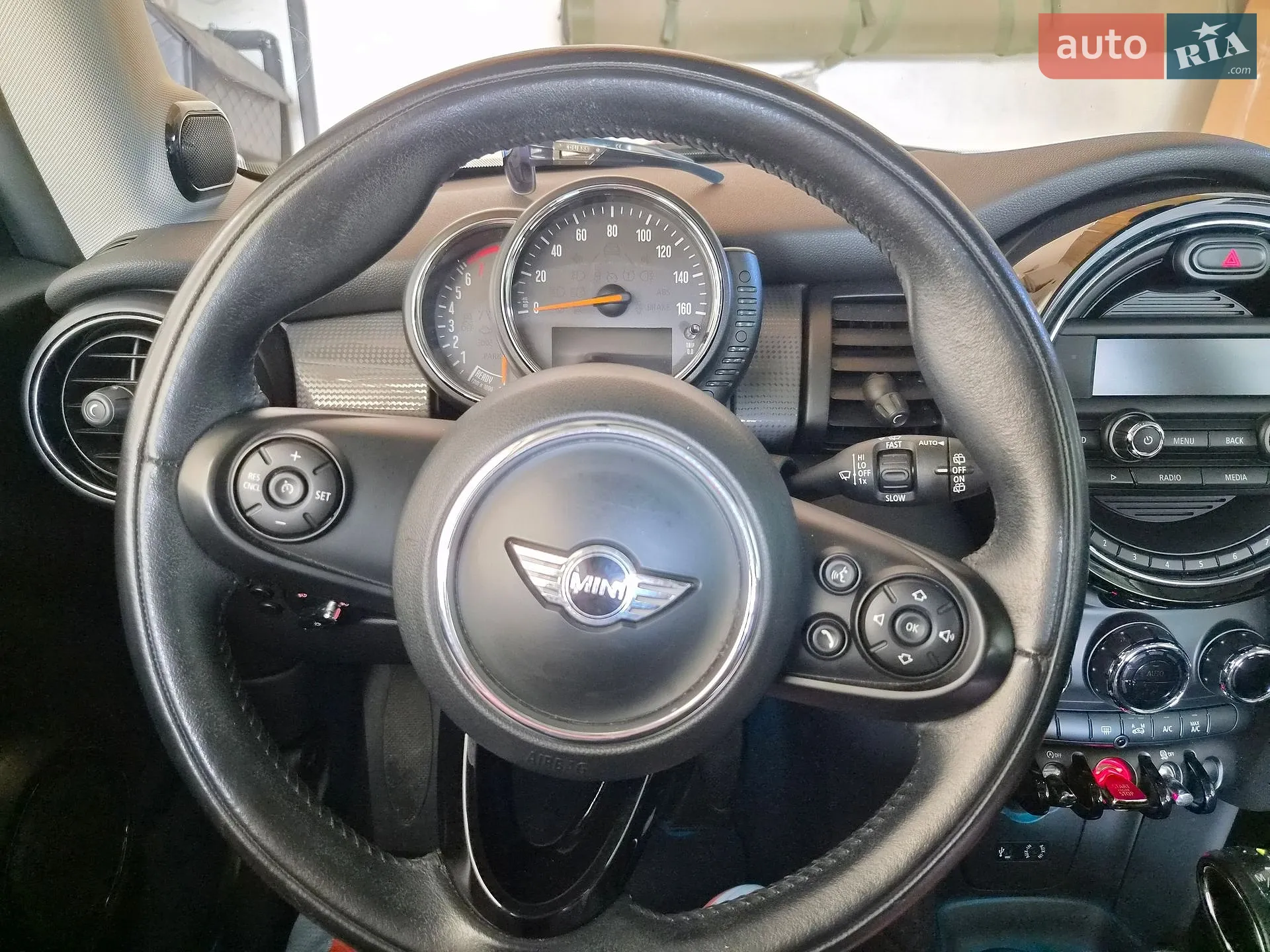 2016 MINI Cooper - мініатюра 8