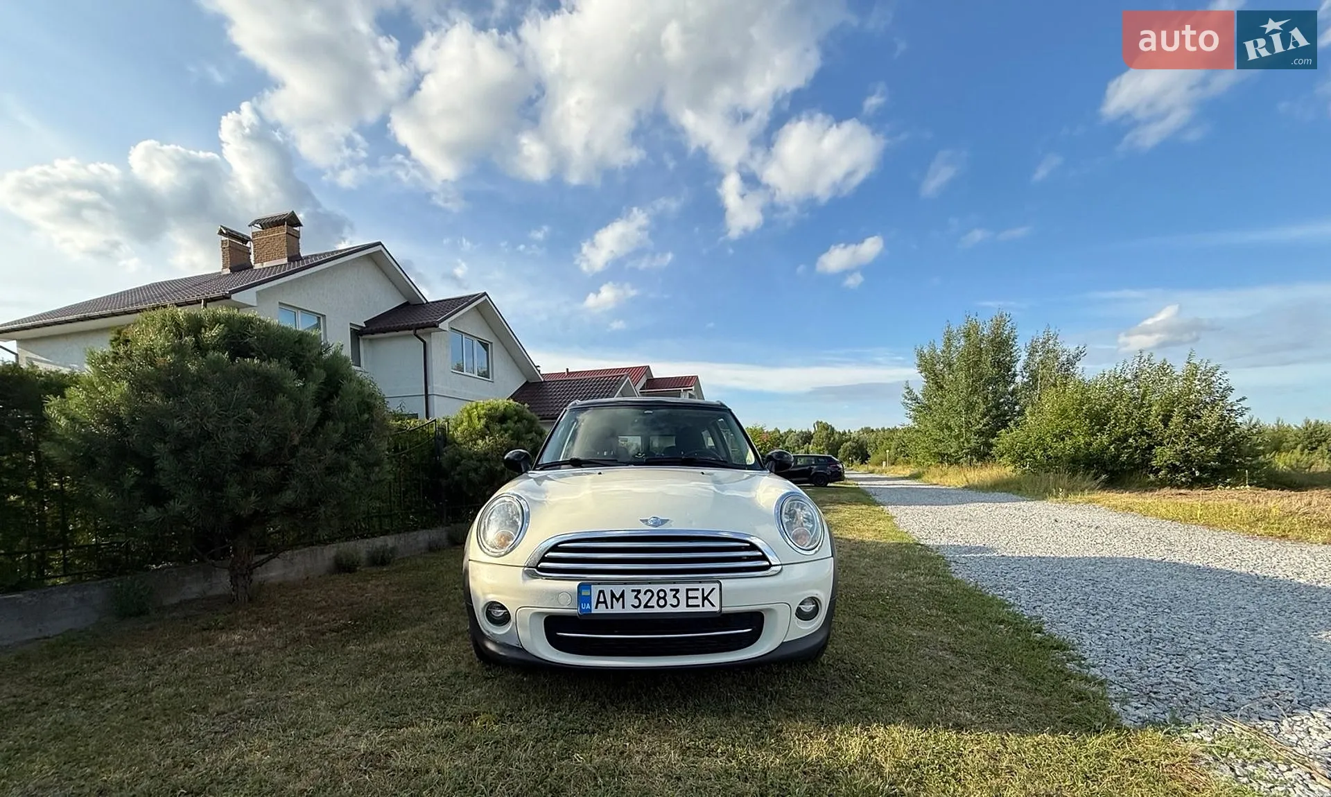 2011 MINI Cooper - мініатюра 2