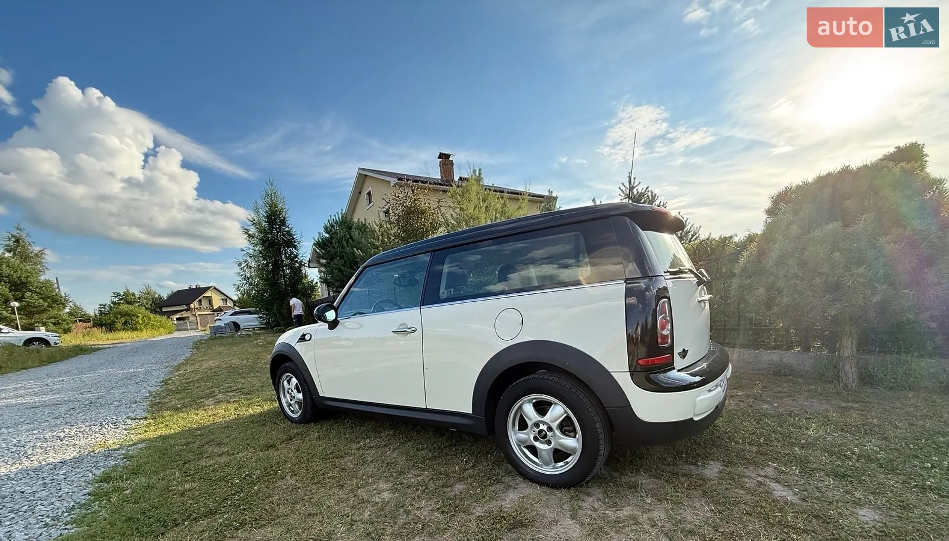 2011 MINI Cooper - мініатюра 16