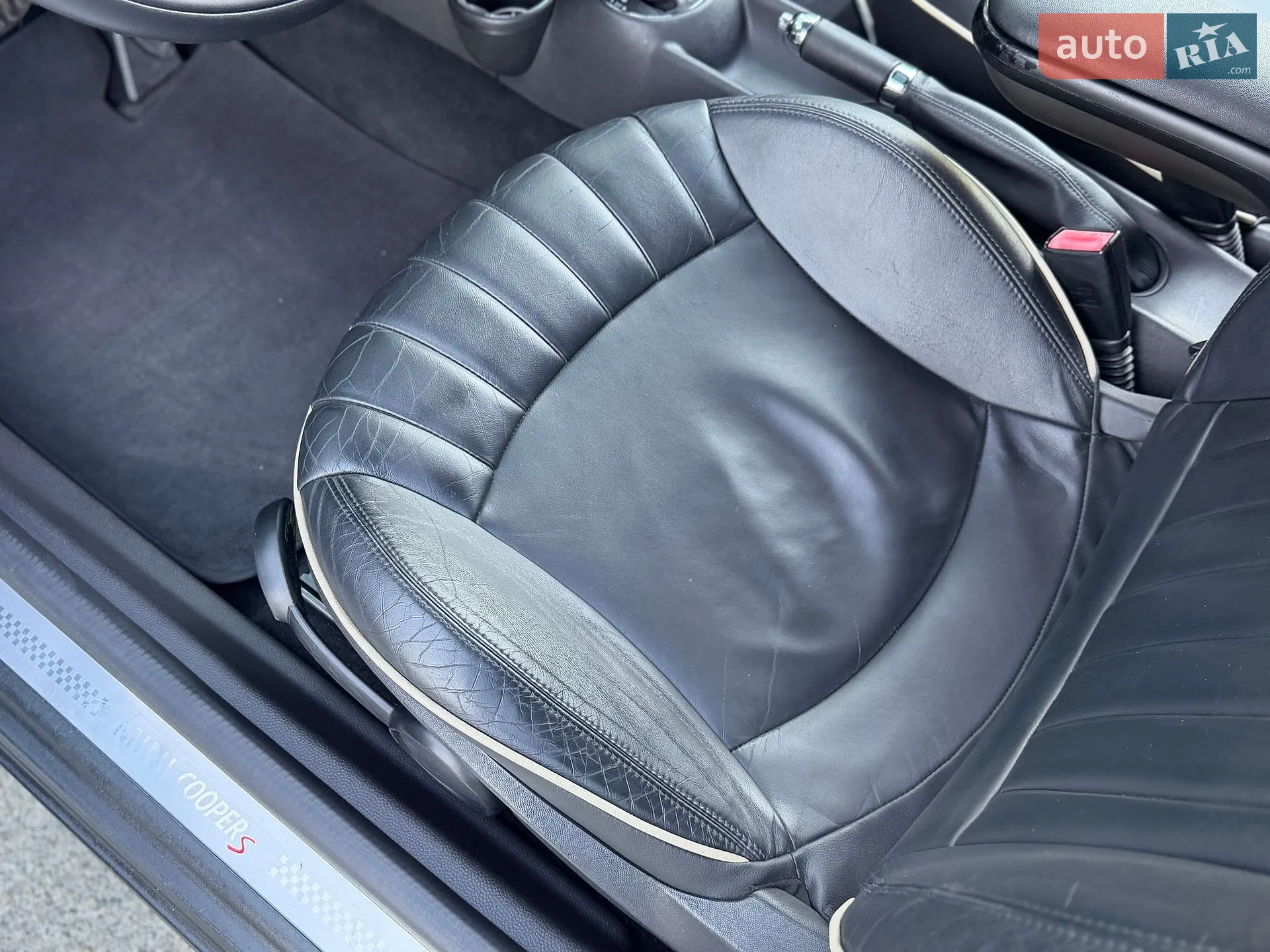 2010 MINI Cooper - мініатюра 36