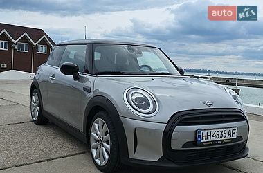 Хетчбек MINI Cooper 2023 в Одесі Хетчбек MINI Cooper 2023 в Одесі