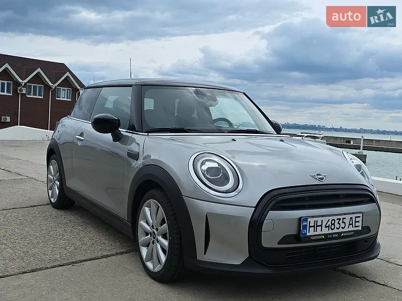 MINI Cooper 2023